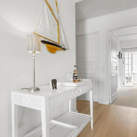Semesterbostad 2 Bedroom Stunning In